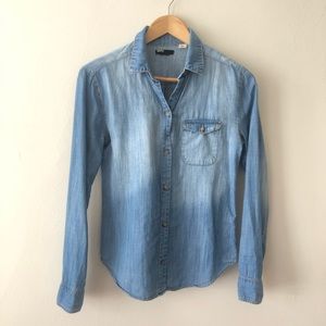 BDG Chambray Shirt - one pocket